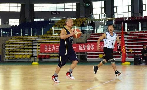 篮球后卫内线防守：小个也能玩转大块头的“硬核肉搏战”