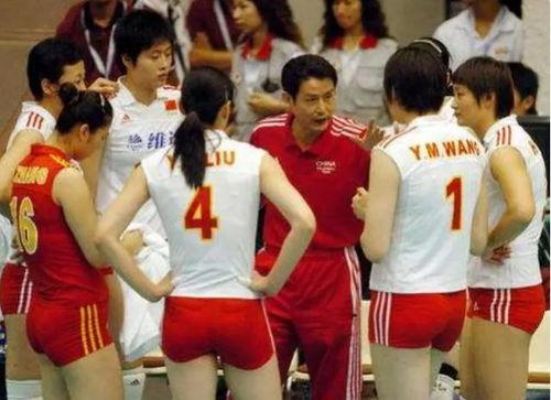 扒一扒中国女排的教练都是谁，名字背后有啥看点？