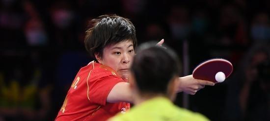 亚洲杯女子乒乓球王艺迪：乒坛“女王”风采全开，球迷舔屏不停！