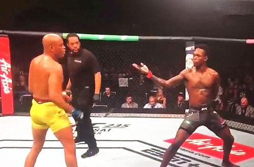 中国选手UFC256之夜：功夫少年真的炸裂全场了吗？
