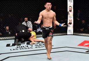 中国选手UFC出场，惊艳全场还是翻车自爆？