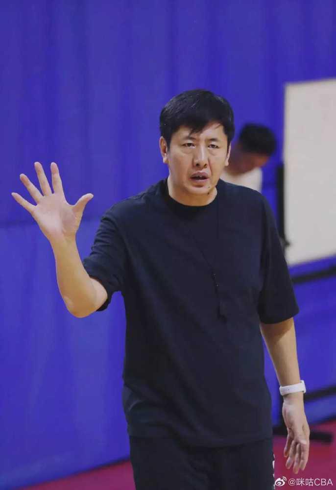 丁伟cba宁波富邦主教练〖cba浙江主帅简介〗