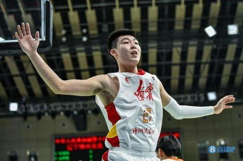 扣篮大赛cba俞泽辰是谁,张镇麟受伤情况出炉,吴乃群亲口表态,小将俞泽辰迎来机会
