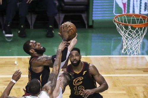 勇士队小被顿,2015nba总决赛骑士与勇士的主力球员资料?