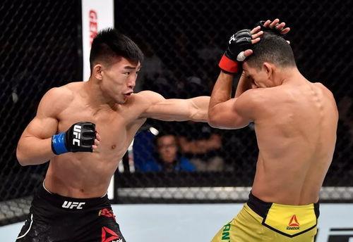 UFC拳手测拳击器，结果竟然……你猜怎么着？