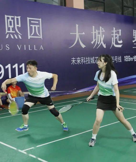 羽毛球男女团半决赛：火力全开，谁才是真正的“杀手锏”?