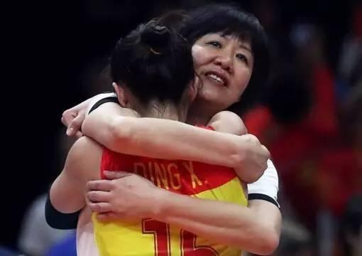 2016年里约奥运会,郎平为何选择丁霞,放弃沈静思 「奥运会中国女排解说是谁」