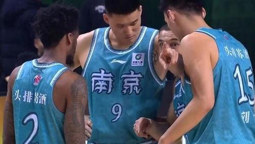 新疆篮球队换外援了吗？陪你扒一扒那点儿劲爆料！