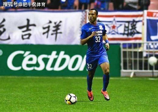 cba有几个黑人混血教练〖中国男篮第一位混血黑人球员祝铭震,极品女友有多漂亮 〗