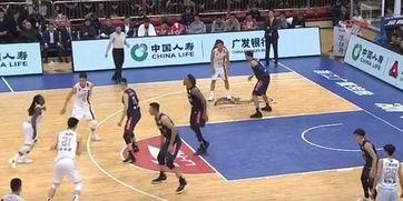 CBA国骂现场，外援听得懂吗？揭秘篮球场上的“国际通话”！