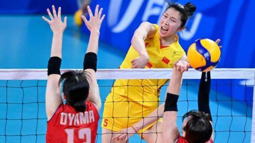 中国女排吴梦洁赛后采访落泪是哪一期「两败中国女排队员名单」