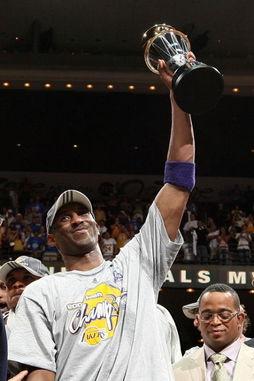 科比总*戒指5个mvp〖科比获得过多少个总*戒指 〗