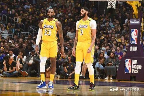 湖人vs勇士最后詹姆斯指挥〖NBA历史上最经典的七场抢七,每一场都是传奇 你看过几场 〗