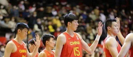 篮球的后卫是干嘛的？别告诉我你还不知道！
