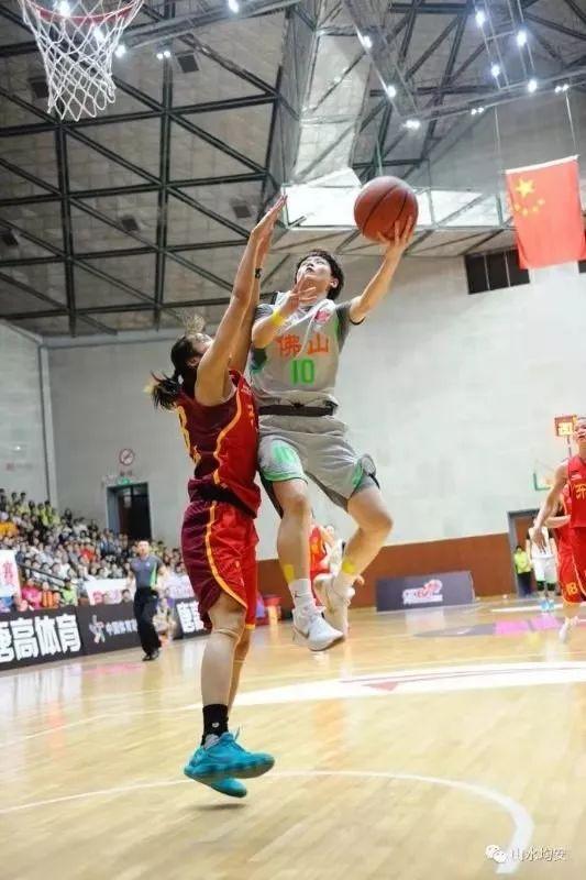 2018年中国女篮名单大揭秘：谁才是真正的“篮神”！