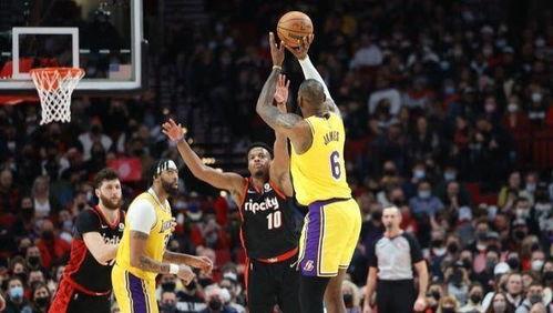 火花阵容湖人,nba湖人*阵容