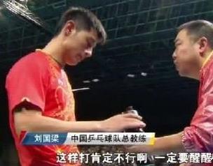 张继科校园乒乓球表演：一场颜值与实力的双炸弹秀